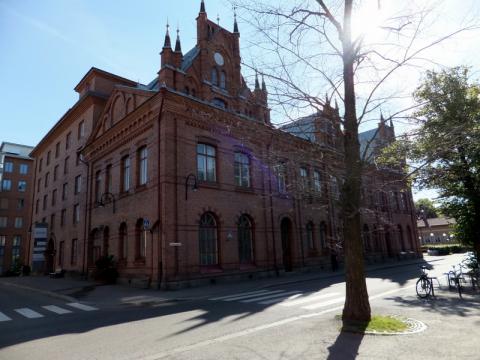 Správní budova staré továrny v Tampere